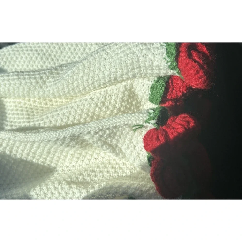 Handmade Crochet Flower Bouquet Blanket Red Rose 2-in-1 Transforming Throw Gift